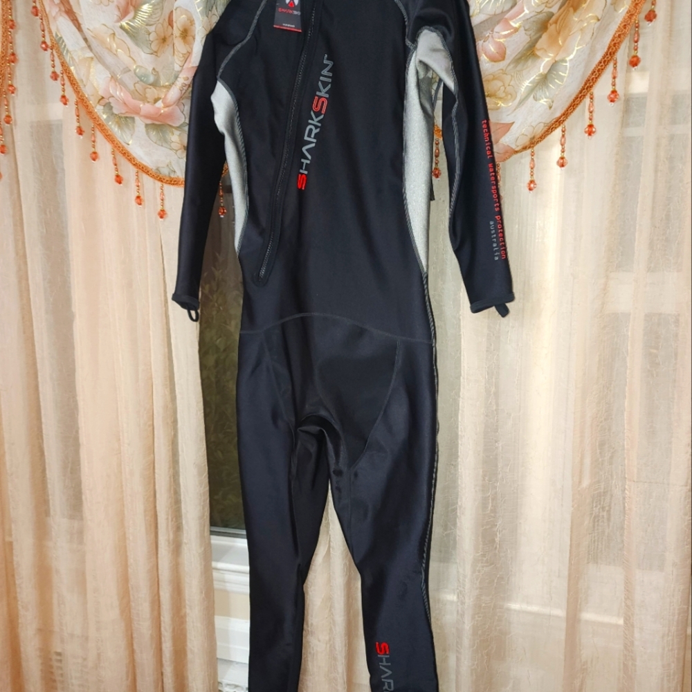 Sharkskin chill suit